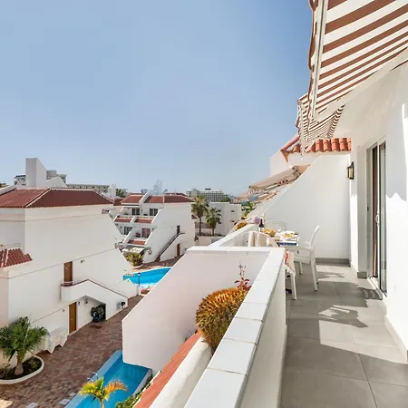 Ocean Breeze Penthouse Floritas Apartman *